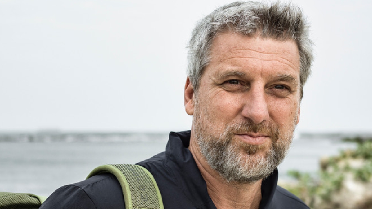 Au Bout C'est La Mer Saison 5 AU BOUT C'EST LA MER - FRANÇOIS PÊCHEUX | FranceTvPro.fr